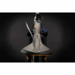 Cube Aim Race 27.5 Hardtail Bike (2021) -Vélos enfr Cube Aim Race 27 5 Hardtail Bike 18