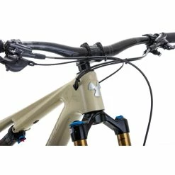 Nukeproof Reactor 290 ST Factory Carbon Bike (XT) -Vélos enfr Nukeproof Reactor 290 ST Factory Carbon Bike XT 2022 Cockie Dough 09