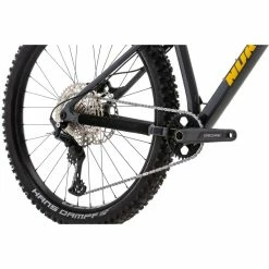 Nukeproof Scout 275 Comp Alloy Mountain Bike (Deore12) -Vélos enfr Nukeproof Scout 275 Comp Alloy Bike Deore12 Bullet Grey 2022 15