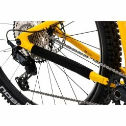 Nukeproof Scout 290 Elite Alloy Mountain Bike (SLX12) -Vélos enfr Nukeproof Scout 290 Elite Alloy Bike SLX12 2022 Factory Yellow 16