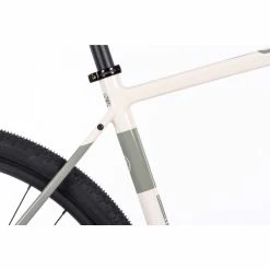 Orro Terra C 105 Di2 RR900 Gravel Bike (2023) -Vélos enfr Orro Terra C 105 Di2 RR900 Gravel Bike 2023 Adventure Bikes SD Chalk 2023 ORRTC2717RR9SDC46 3