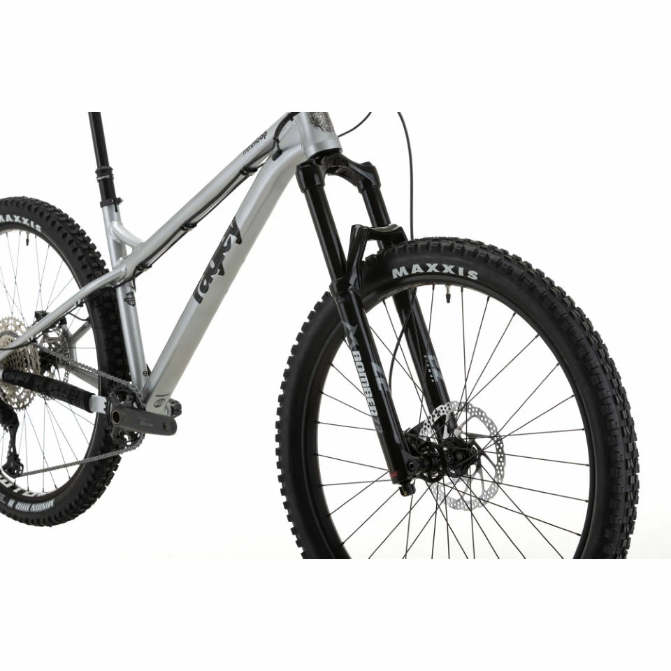 Ragley Mmmbop 2.0 Hardtail Bike - Silver 13 Ragley Mmmbop 2.0 Hardtail Bike - Silver - Image 11
