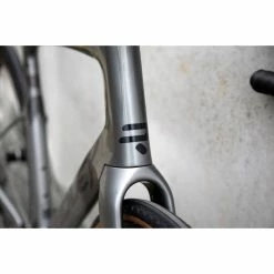 Vélo Ridley Kanzo Fast Rival1 HD (gravel, 2021) 23 Vélo Ridley Kanzo Fast Rival1 HD (gravel, 2021) -Vélos enfr Ridley Kanzo Fast Rival1 HD Gravel Bike 2021 Adventure Bikes Grey 2021 SBIKAFRID020 2