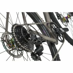 Vélo Rondo RUUT AL 1 (gravel, 2022) -Vélos enfr Rondo RUUT AL 1 Gravel Bike 2022 Adventure Bikes Raw Grey 2022 RB 538 2