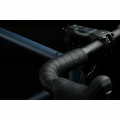 Vélo Rondo Ruut ST 2 (gravel, 2021) -Vélos enfr Rondo Ruut ST 2 Gravel Bike 2021 Adventure Bikes Sharkskin Black 2021 RB 299 12