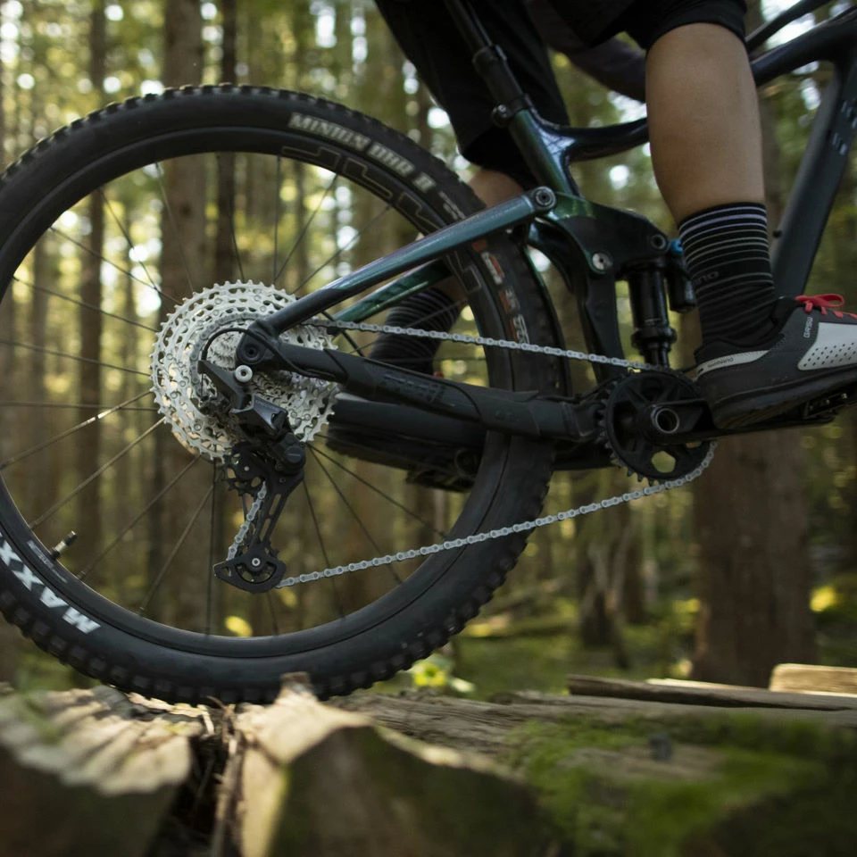 Shimano M6100 12 Speed Chain 5 Shimano M6100 12 Speed Chain - Image 3