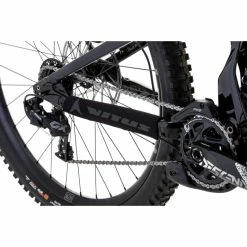 Vitus Dominer Downhill Mountain Bike -Vélos enfr Vitus Dominer Downhill Mountain Bike 2022 17
