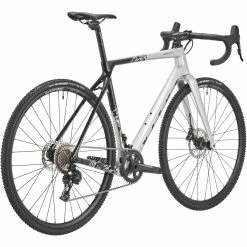 Vitus Energie EVO Apex Cyclocross Bike -Vélos enfr Vitus Energie EVO Apex Cyclocross Bike Cyclocross Bikes Silver 2023 VEEVOAPX23S 2