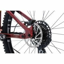 Vitus Escarpe 29 AMP Mountain Bike -Vélos enfr Vitus Escarpe 29 AMP Mountain Bike 2022 Octane Red 21