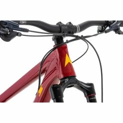 Vitus Mythique 29 AMP Mountain Bike -Vélos enfr Vitus Mythique 29 AMP Mountain Bike 2023 Octane Red 10