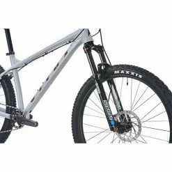 VTT Vitus Nucleus 27 VRS (2022) -Vélos enfr Vitus Nucleus 27 VRS Mountain Bike 2022 Oryx Grey 11 1