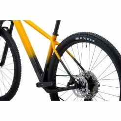 VTT Vitus Rapide 29 CRS (2022) -Vélos enfr Vitus Rapide 29 CRS Mountain Bike 2022 Mango 18