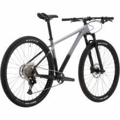Vitus Rapide 29 VR Mountain Bike -Vélos enfr Vitus Rapide 29 VR Mountain Bike 2022 Black Grey 03