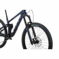 Vitus Sommet 29 CR Mountain Bike 32 Vitus Sommet 29 CR Mountain Bike -Vélos enfr Vitus Sommet 29 CR Mountain Bike 2022 Velocity Blue 11