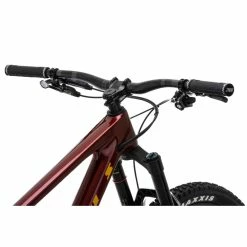 Vitus Sommet 297 AMP Mountain Bike -Vélos enfr Vitus Sommet 297 AMP Mountain Bike 2022 Octane Red Yellow10