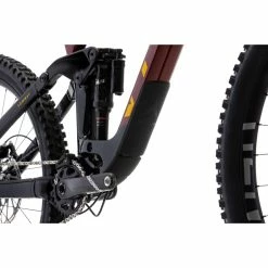 Vitus Sommet 297 AMP Mountain Bike -Vélos enfr Vitus Sommet 297 AMP Mountain Bike 2022 Octane Red Yellow16