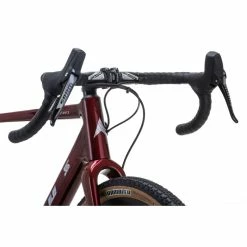 Vélo Vitus Substance CRX-1 (gravel, Rival, 2022) 22 Vélo Vitus Substance CRX-1 (gravel, Rival, 2022) -Vélos enfr Vitus Substance CRX 1 Adventure Bike Rival 2022 Dark Cherry 07