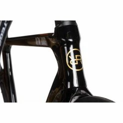 Orro Venturi STC Di2 R400DB Road Bike (2023) -Vélos enfr i Ride 5998 web medium