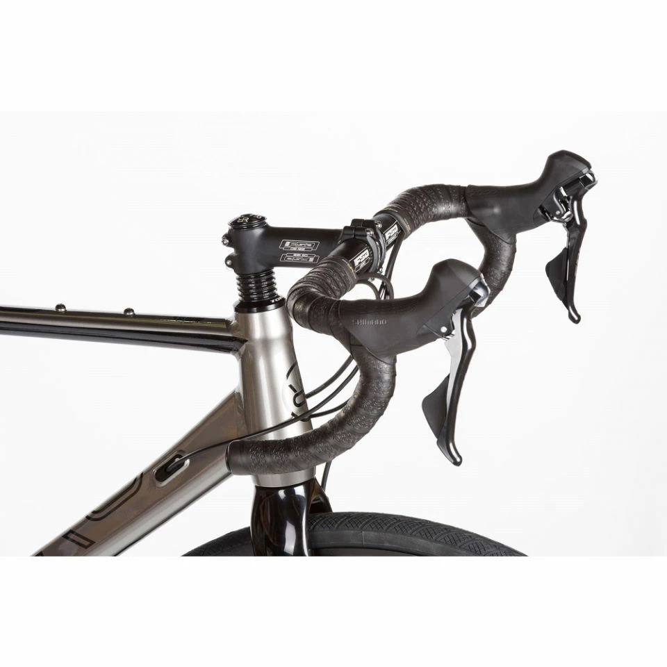 Orro Terra Gravel 7000-FSA R900 Gravel Bike (2023) 4 Orro Terra Gravel 7000-FSA R900 Gravel Bike (2023) - Image 2