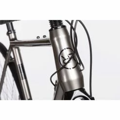 Orro Terra Gravel 7000-FSA R900 Gravel Bike (2023) 10 Orro Terra Gravel 7000-FSA R900 Gravel Bike (2023) -Vélos enfr i Ride 6068 WEB large