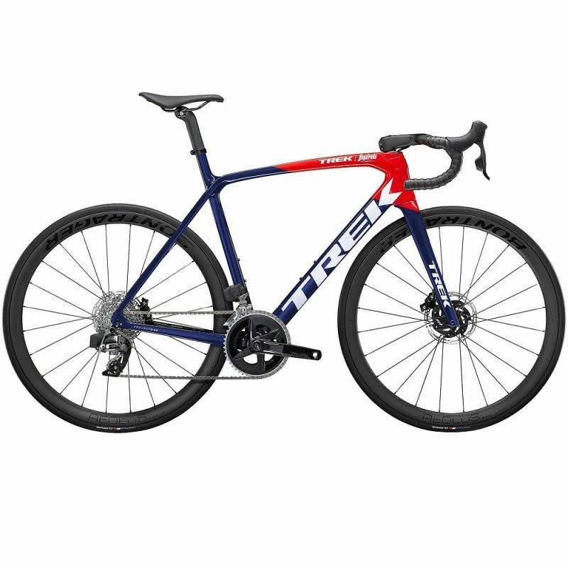 Vélo Route Trek Emonda SLR 6 Rival AXS Disc Smoke Viper Red 2021 52 Rouge Bleu Marine Freinage Disque 3 Vélo Route Trek Emonda SLR 6 Rival AXS Disc Smoke Viper Red 2021 52 Rouge Bleu Marine Freinage Disque